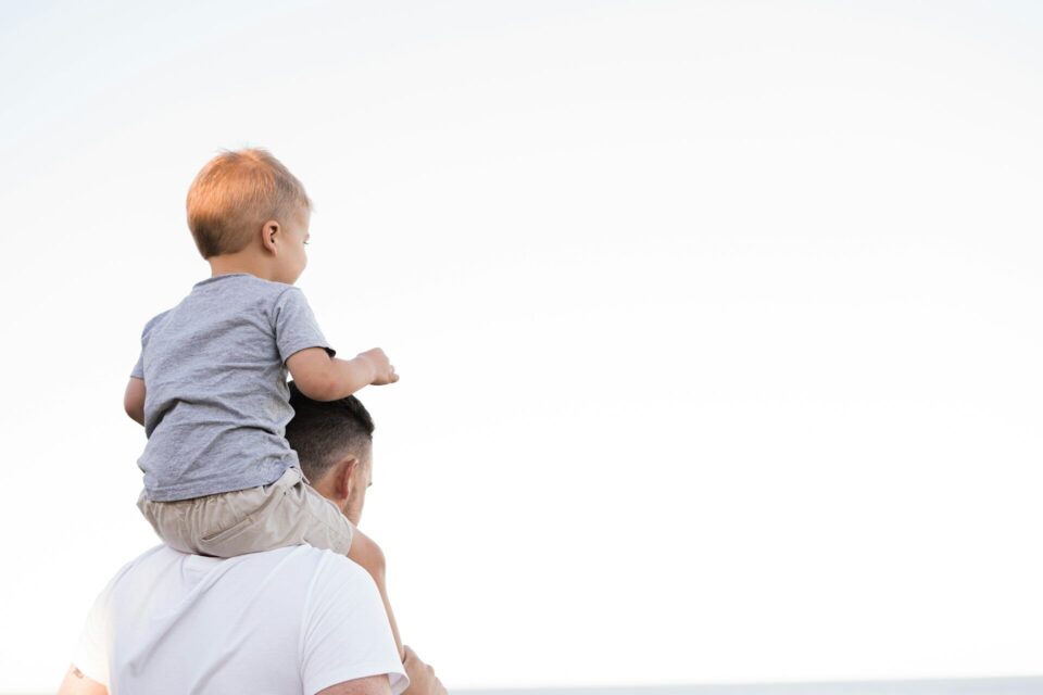 Kelli mcclintock wbgavagjzfg unsplash